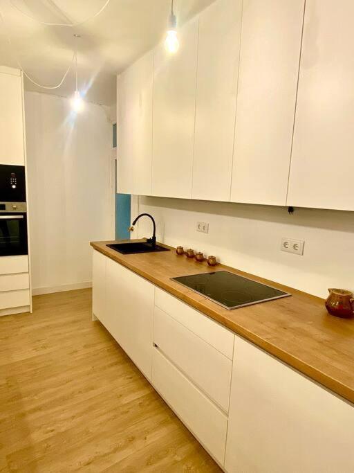 Magnifica Y Moderna Vivienda Apartment Caravaca De La Cruz Bagian luar foto